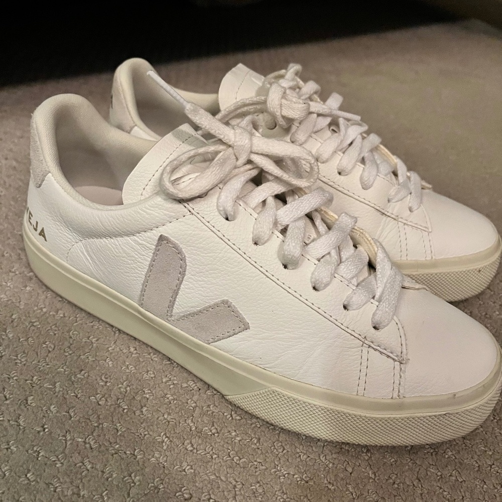 Veja Sneakers Women
